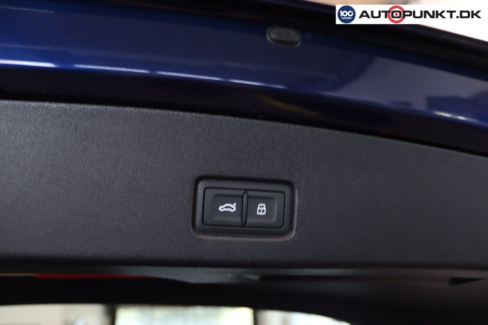 Audi Q4 e-tron 55 S-line quattro 5d