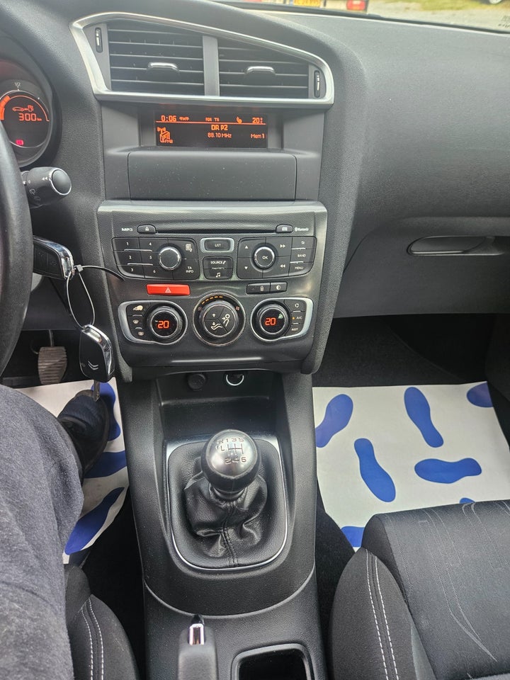 Citroën C4 1,2 PureTech 130 Exclusive 5d