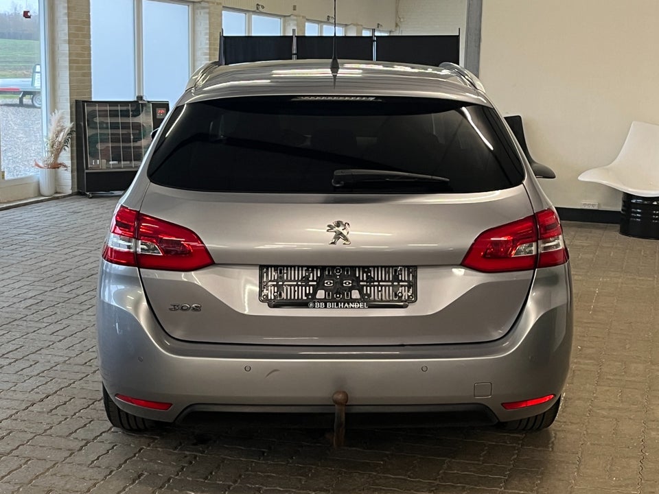 Peugeot 308 1,6 BlueHDi 120 Allure Sky SW 5d