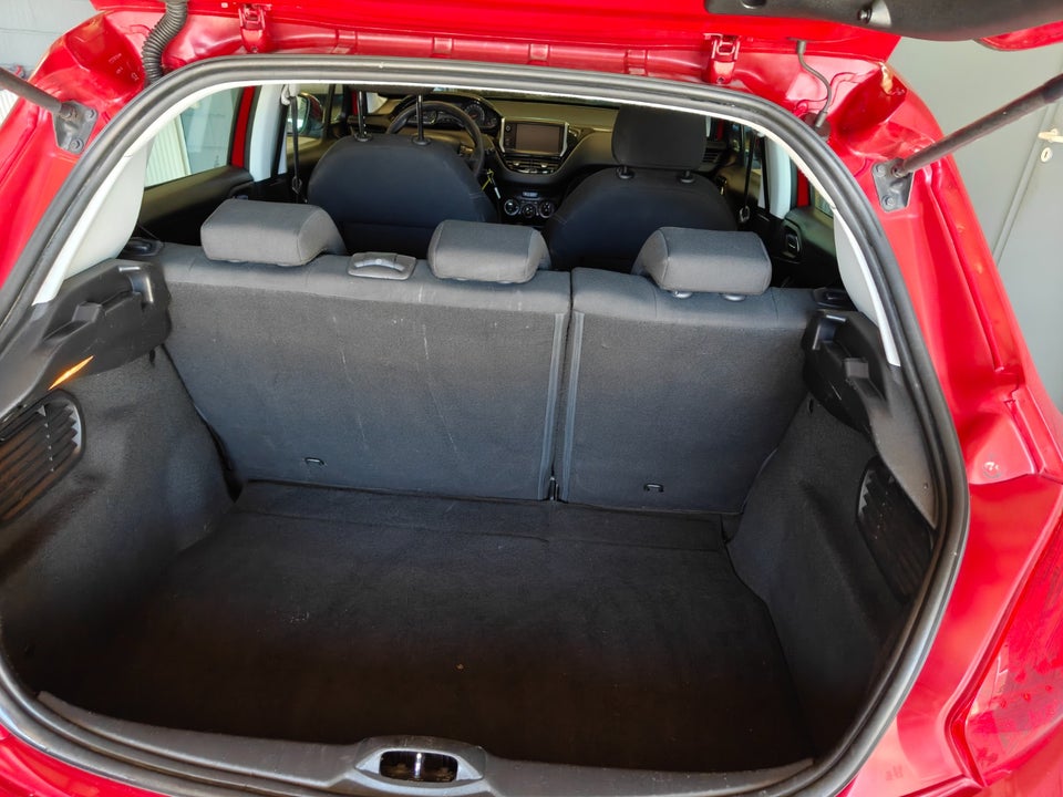 Peugeot 208 1,2 VTi 82 Active 5d