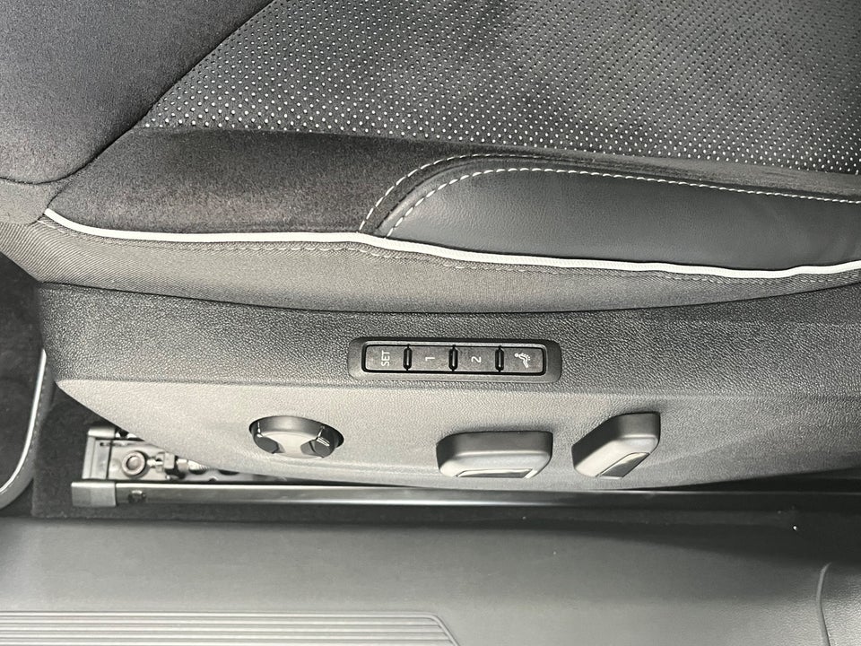 Skoda Enyaq 85 iV Sportline 5d