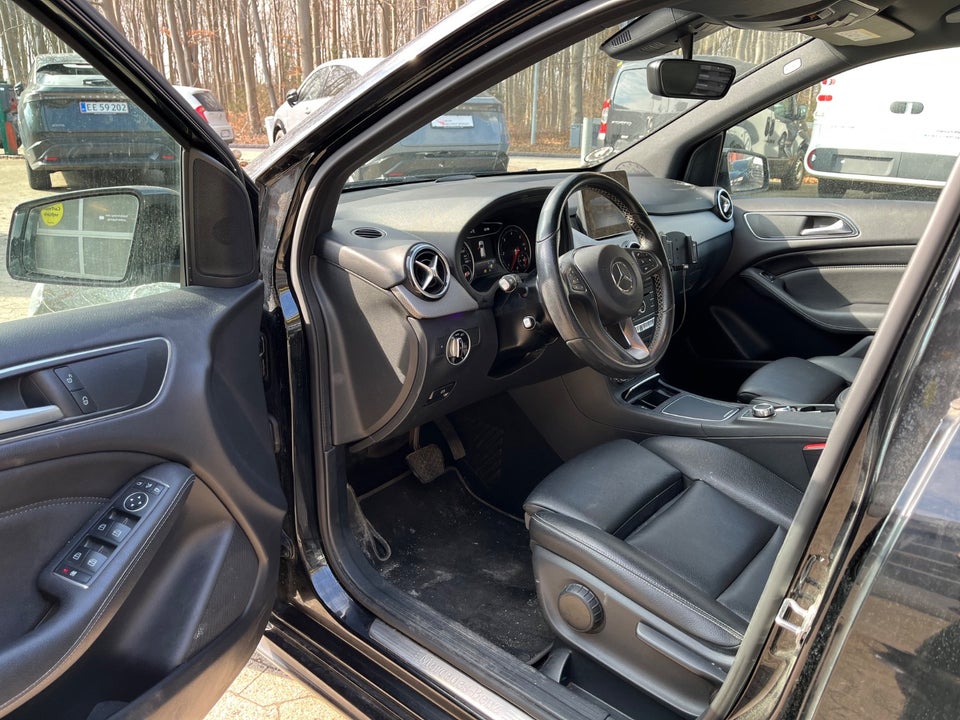 Mercedes B220 d 2,2 aut. Van 5d