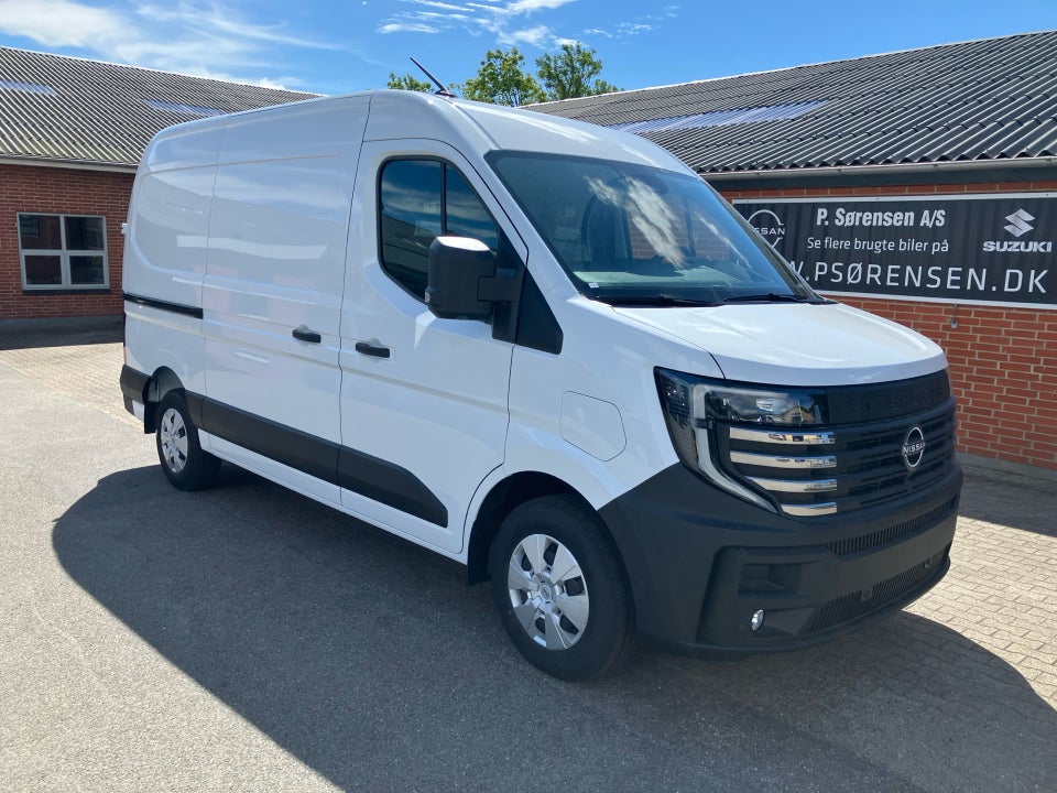 Nissan Interstar 87 L2H2 Tekna