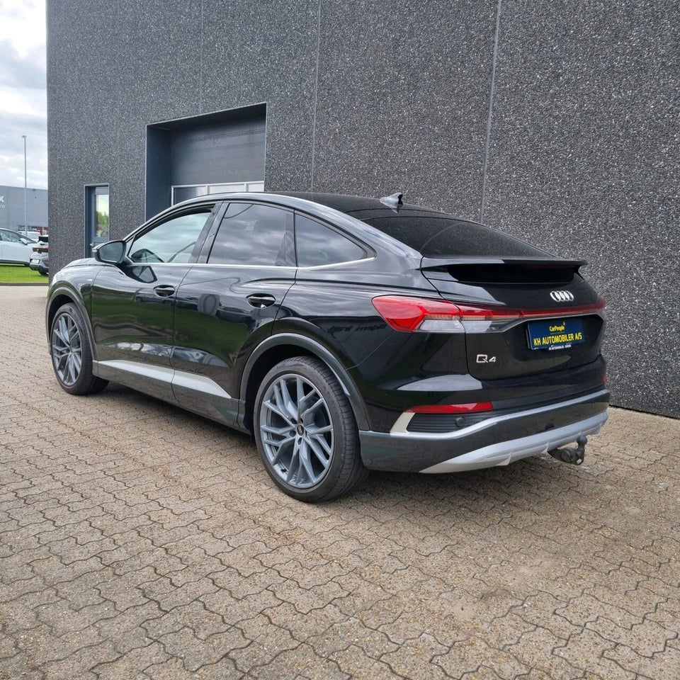 Audi Q4 e-tron 45 S-line Sportback 5d