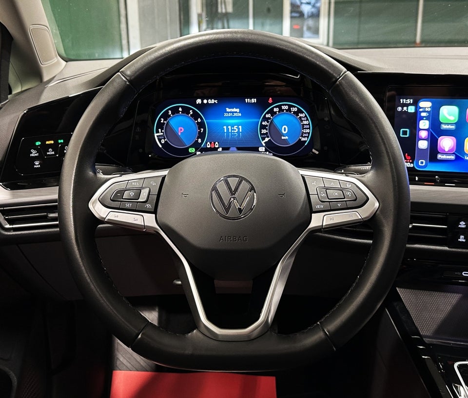 VW Golf VIII 1,5 eTSi 150 Style DSG 5d