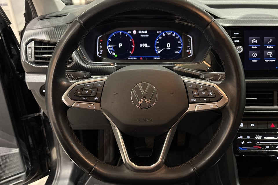 VW T-Cross 1,0 TSi 110 Life Team DSG 5d