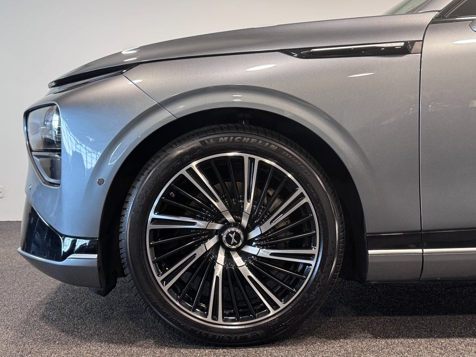 Xpeng G9 Performance 5d