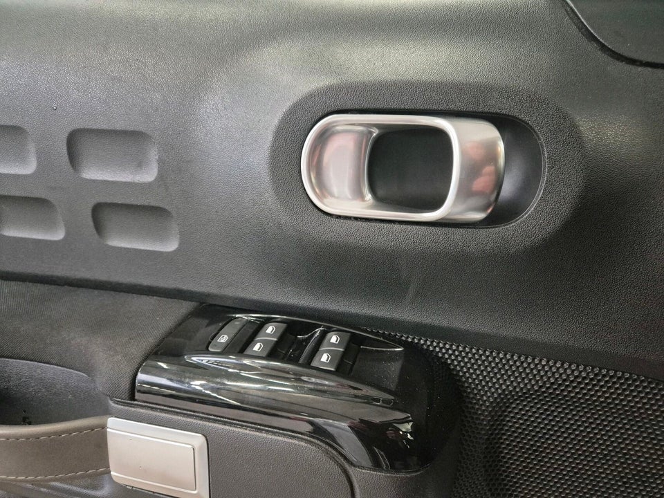 Citroën C3 1,2 PureTech 110 Feel EAT6 5d