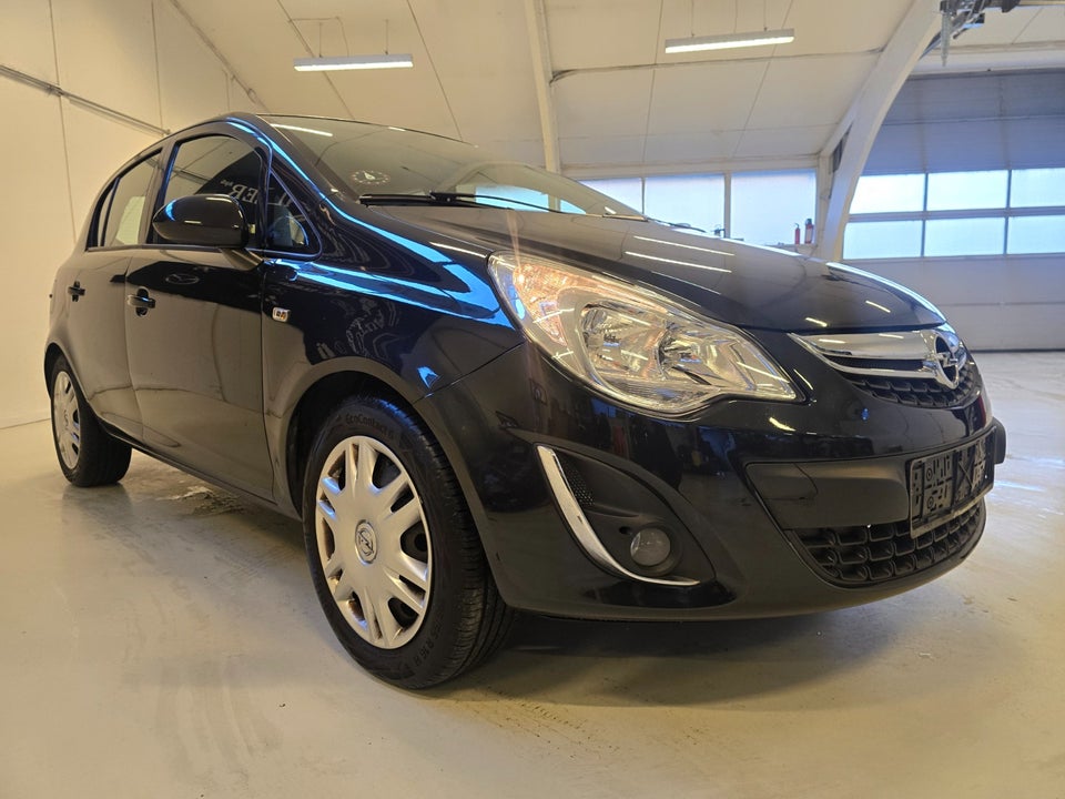 Opel Corsa 1,4 16V Cosmo 5d