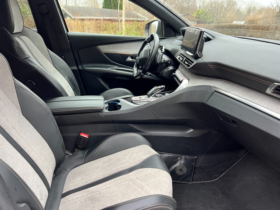 Peugeot 3008 1,6 Hybrid GT Line EAT8 5d