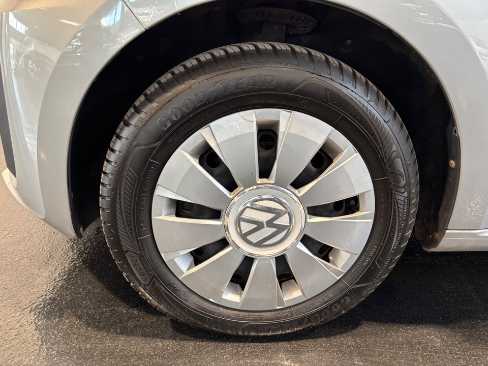 VW Up! 1,0 MPi 60 Move BMT 5d