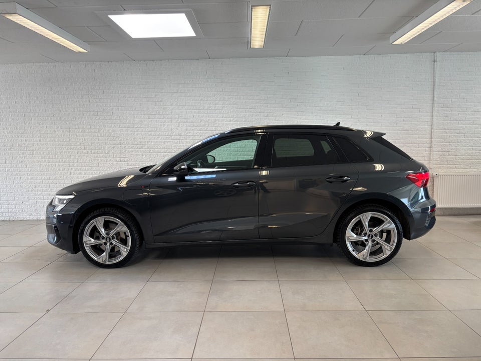 Audi A3 40 TFSi e S-line Sportback S-tr. 5d