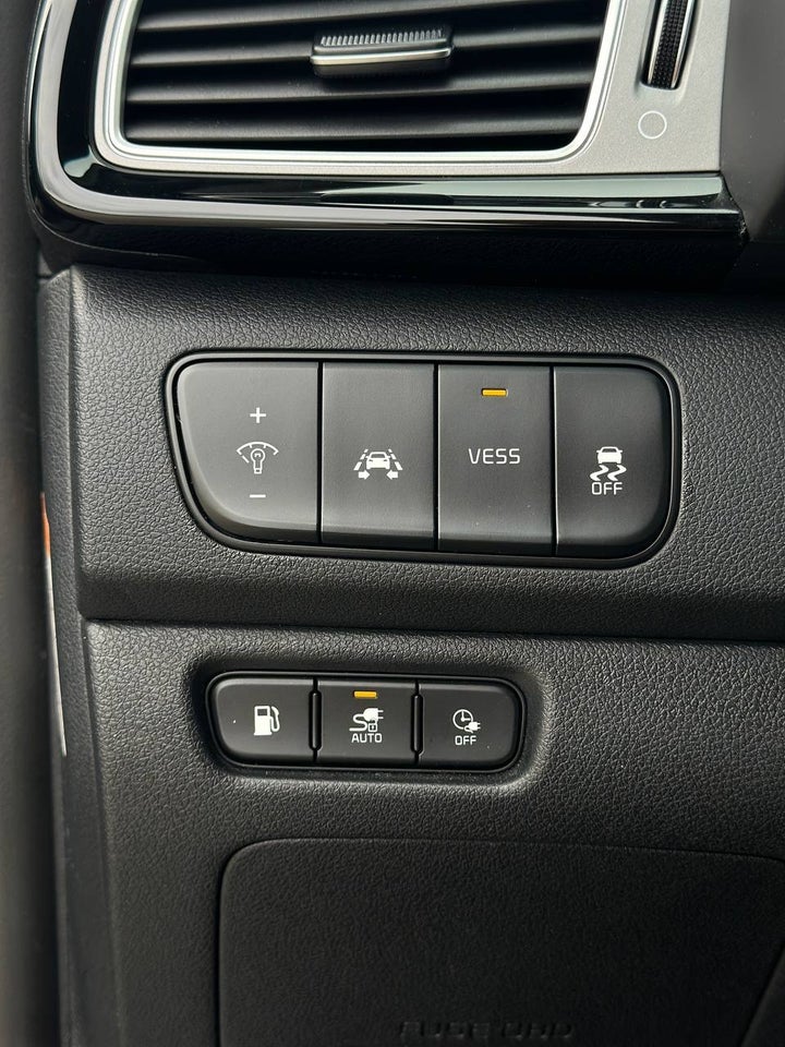 Kia Niro 1,6 PHEV Premium DCT 5d
