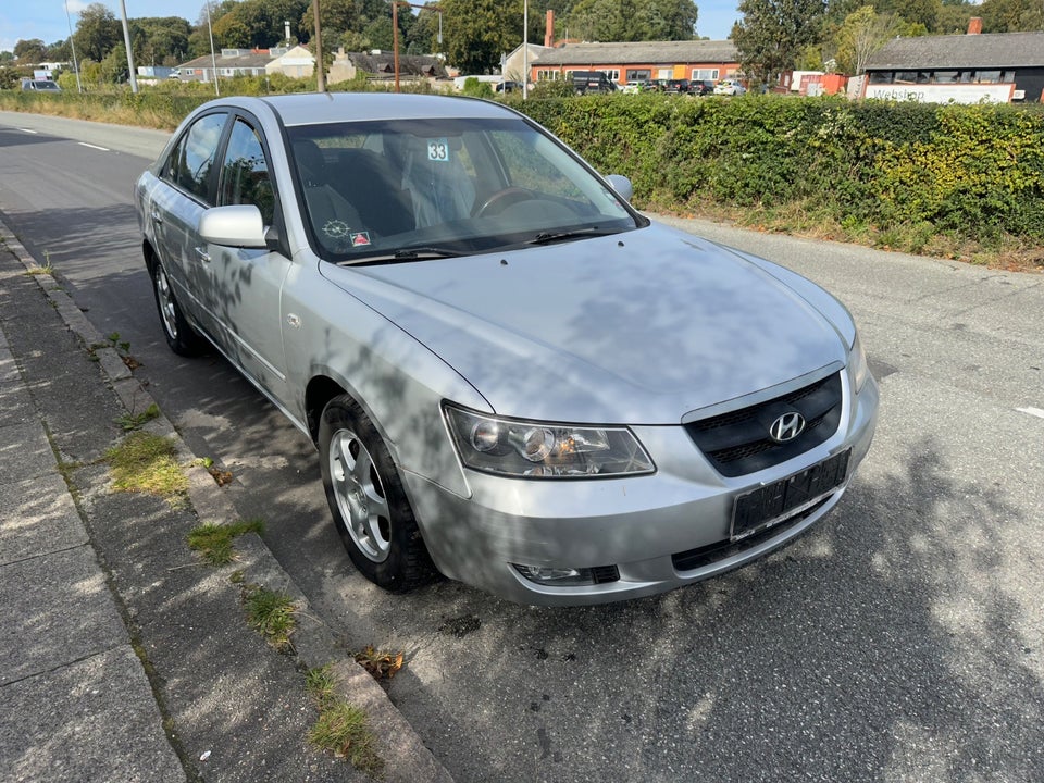 Hyundai Sonata 2,4 GLS aut. 4d