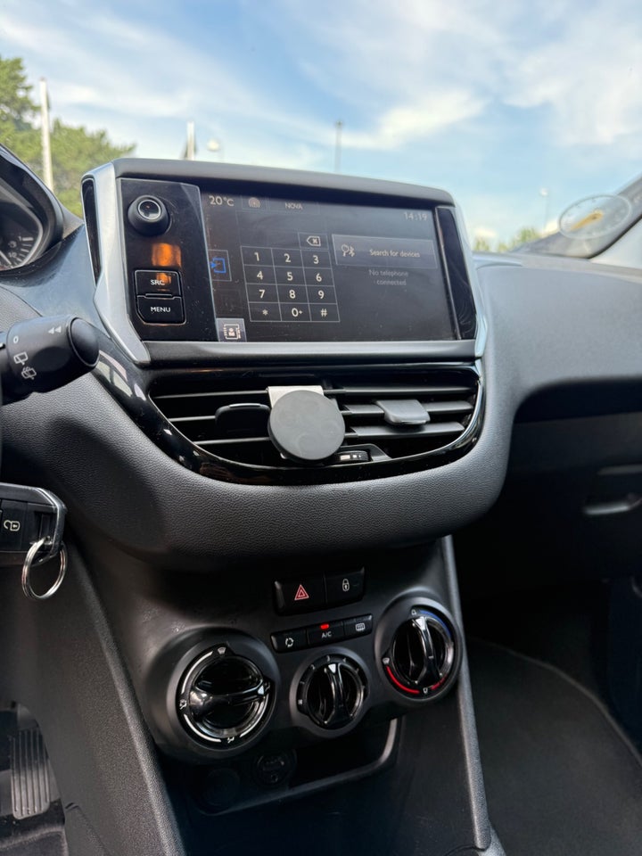 Peugeot 208 1,6 BlueHDi 100 Active 5d