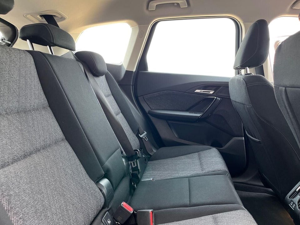 BMW iX1 eDrive20 X-Line 5d