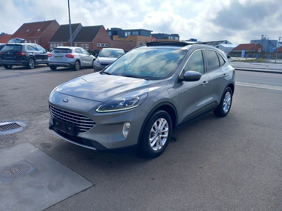 Ford Kuga 2,5 PHEV Titanium X CVT 5d