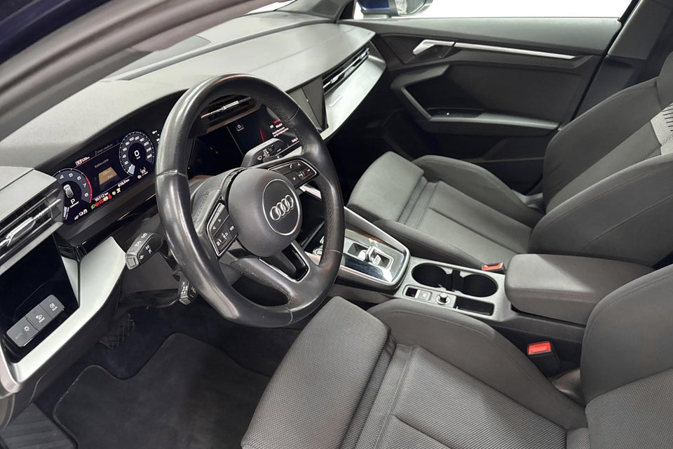 Audi A3 40 TFSi e Prestige Sportback S-tr. 5d