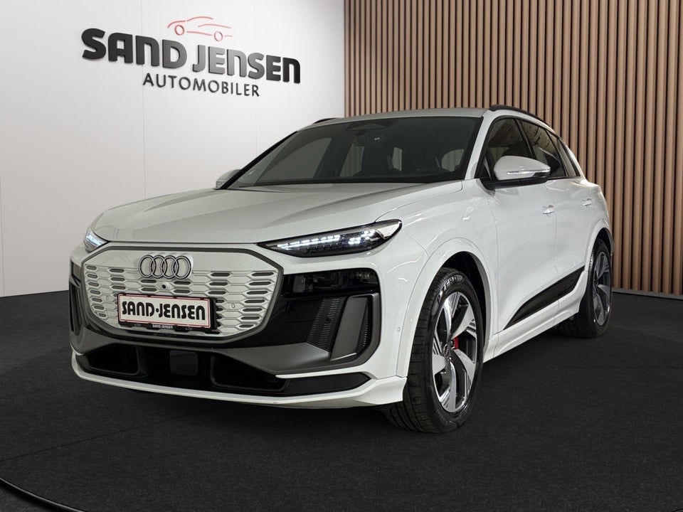 Audi Q6 e-tron S-line quattro 5d