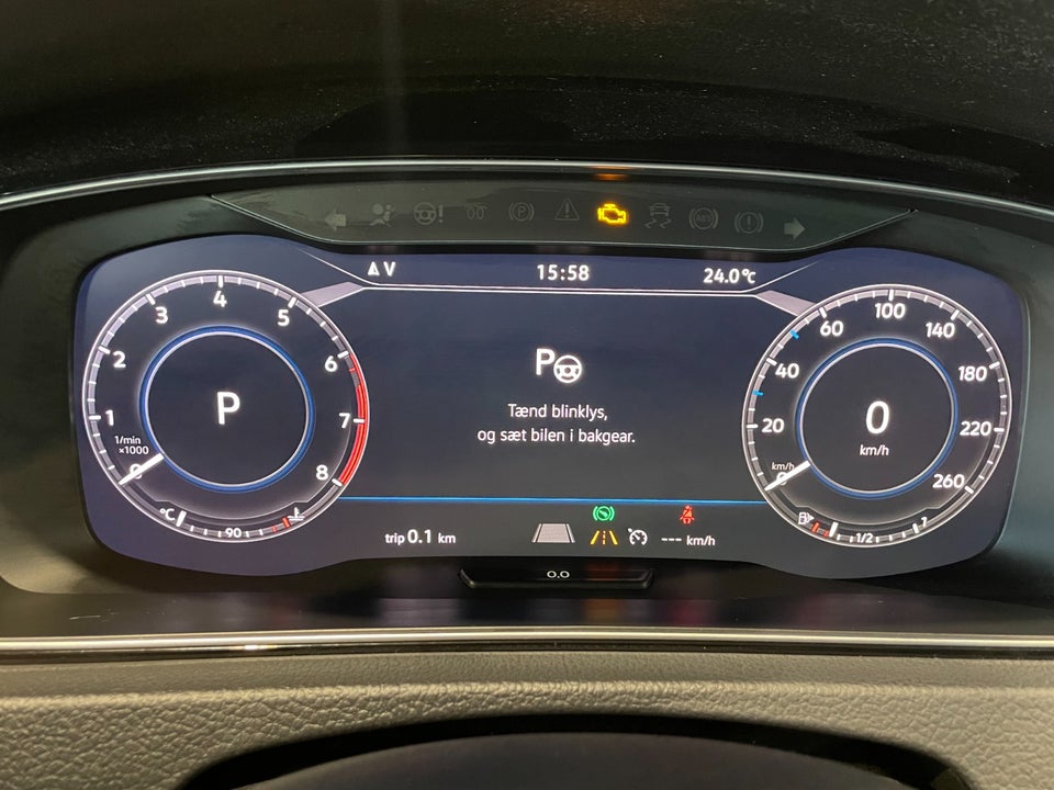 VW Golf VII 1,5 TSi 150 Highline Variant DSG 5d