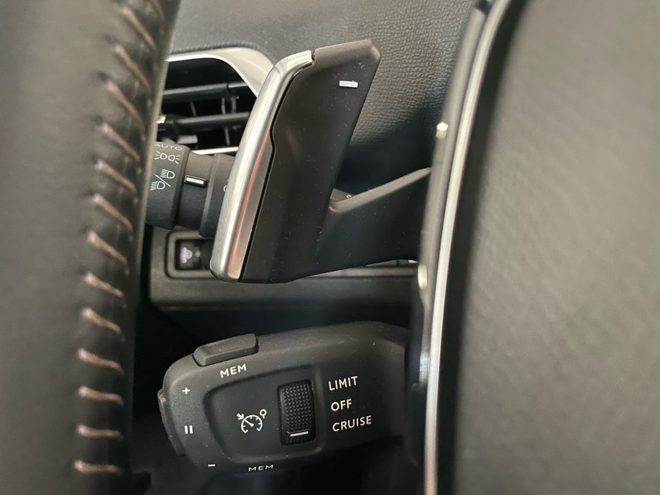 Peugeot 5008 1,5 BlueHDi 130 Active Pack EAT8 7prs 5d