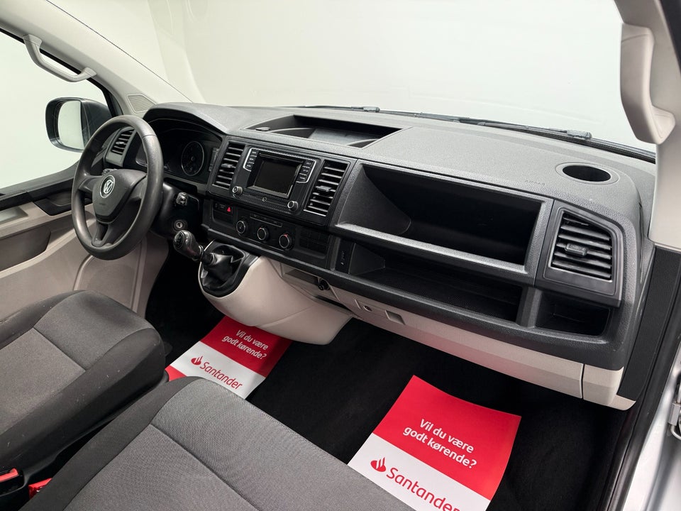 VW Transporter 2,0 TDi 150 Kassevogn lang