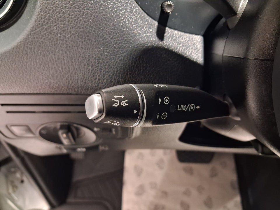 Mercedes Vito 114 2,0 CDi Kassevogn aut. L RWD