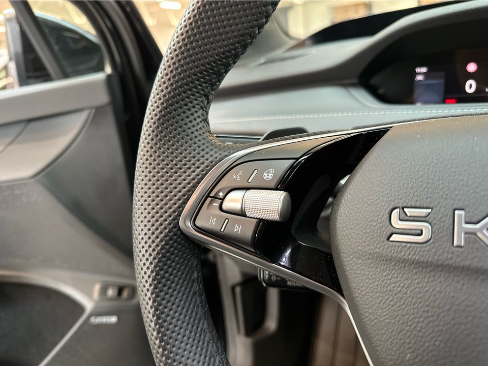 Skoda Enyaq 85 iV Sportline Maxx 5d