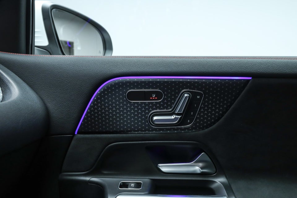 Mercedes EQA350 AMG Line 4Matic 5d