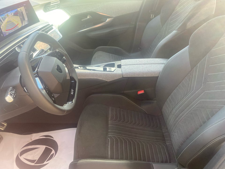 Peugeot e-5008 77 GT Pack 7prs 5d