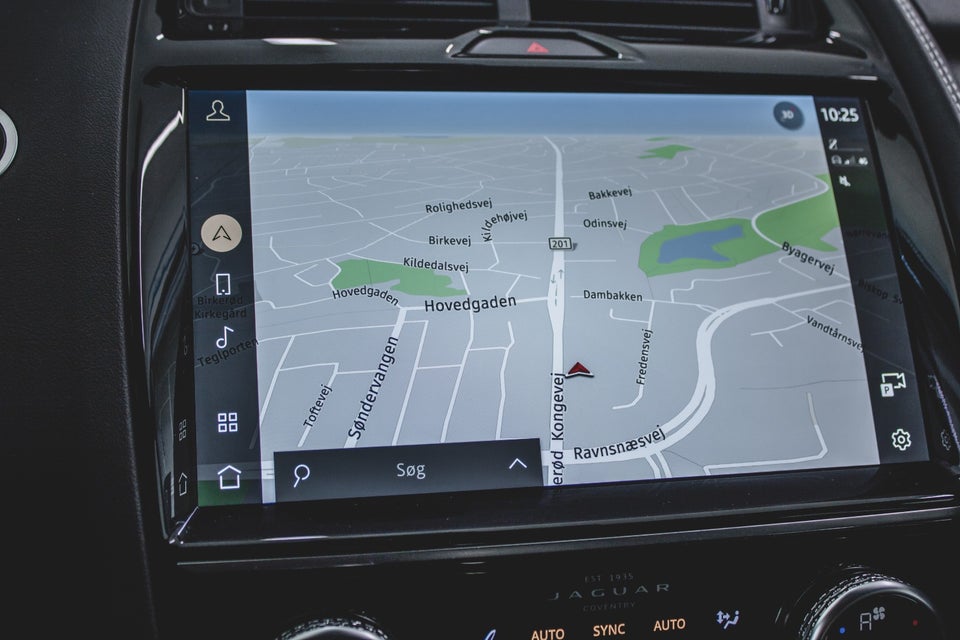 Jaguar E-Pace 1,5 P300e R-Dynamic SE aut. 5d