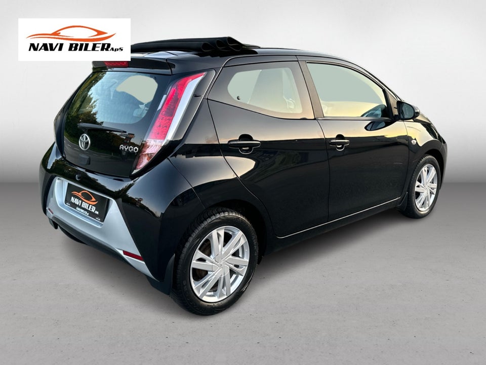 Toyota Aygo 1,0 VVT-i x-sky 5d