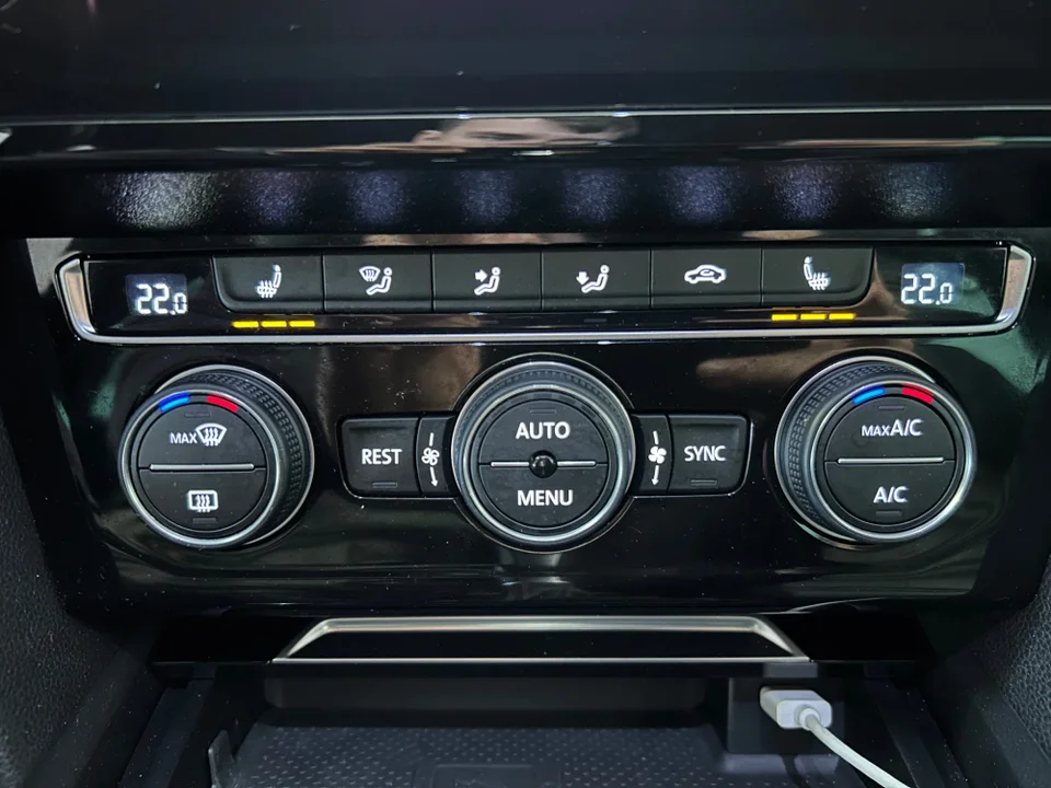 VW Passat 1,5 TSi 150 R-line Variant DSG 5d