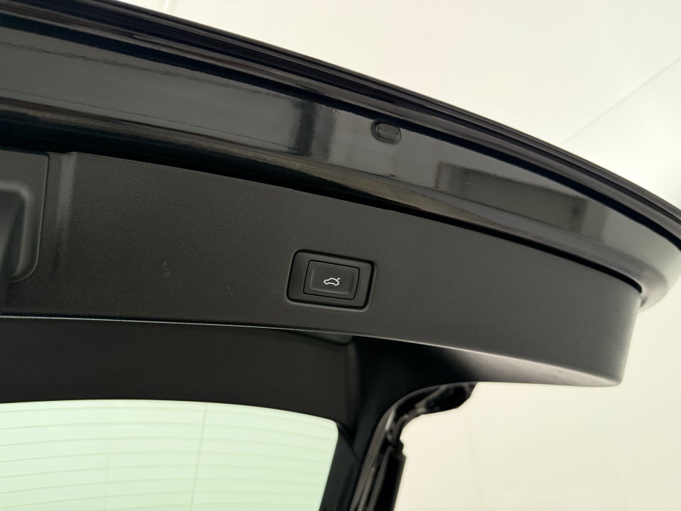 Audi Q4 e-tron 40 S-line Sportback 5d