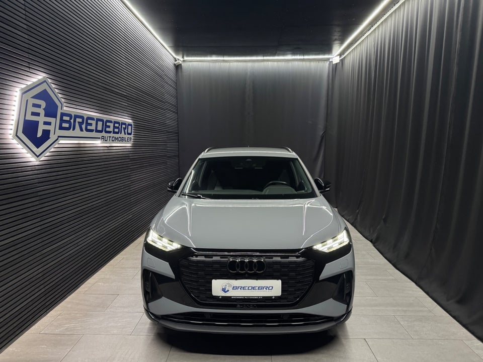 Audi Q4 e-tron 45 S-line 5d