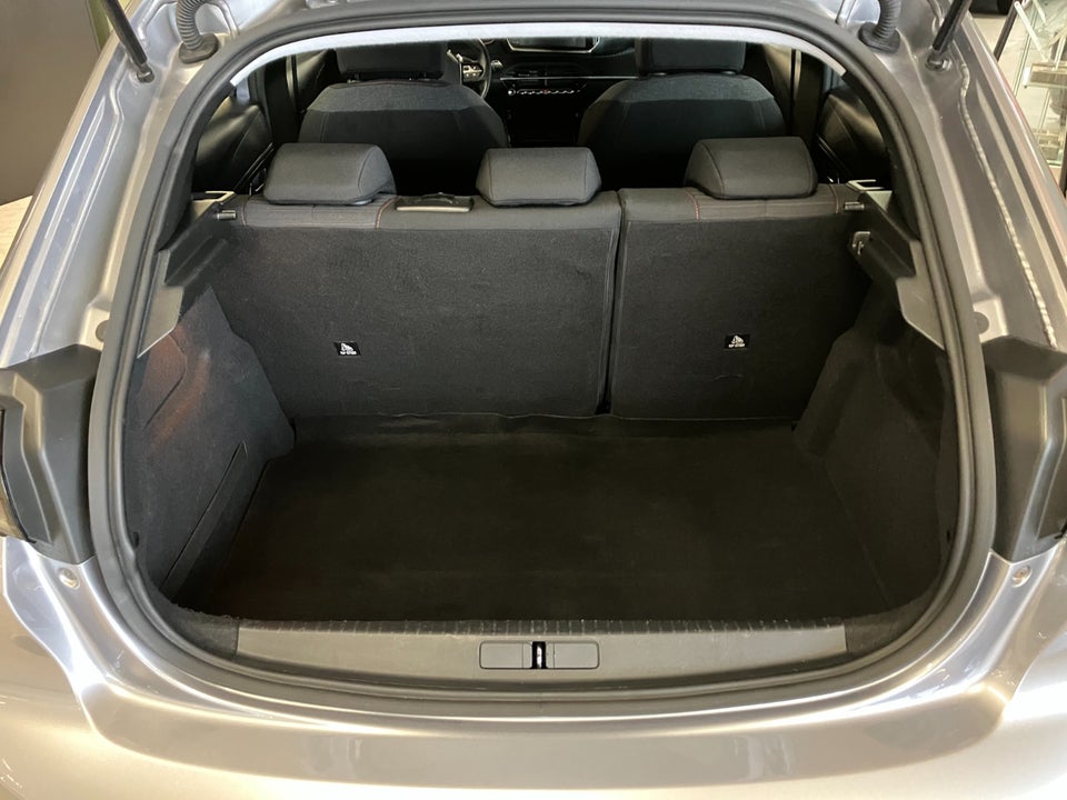 Peugeot e-208 50 Active Pack 5d