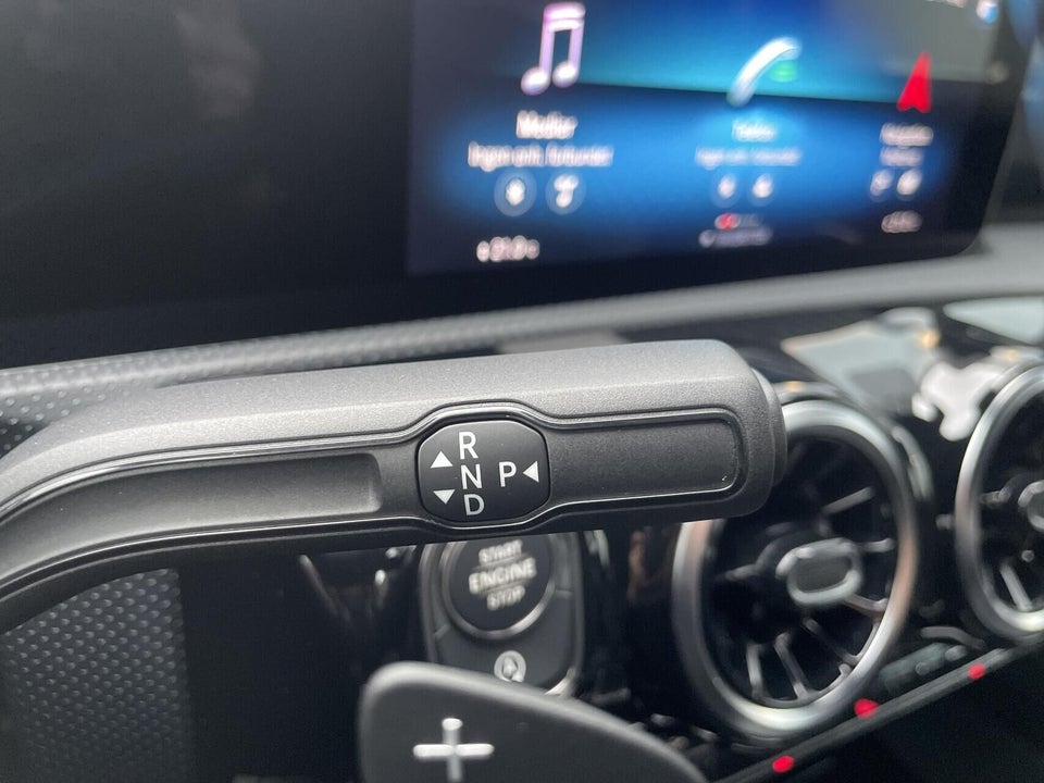 Mercedes A200 1,3 Progressive Line aut. 5d