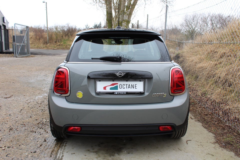 MINI Cooper SE Edition Premium Plus 3d