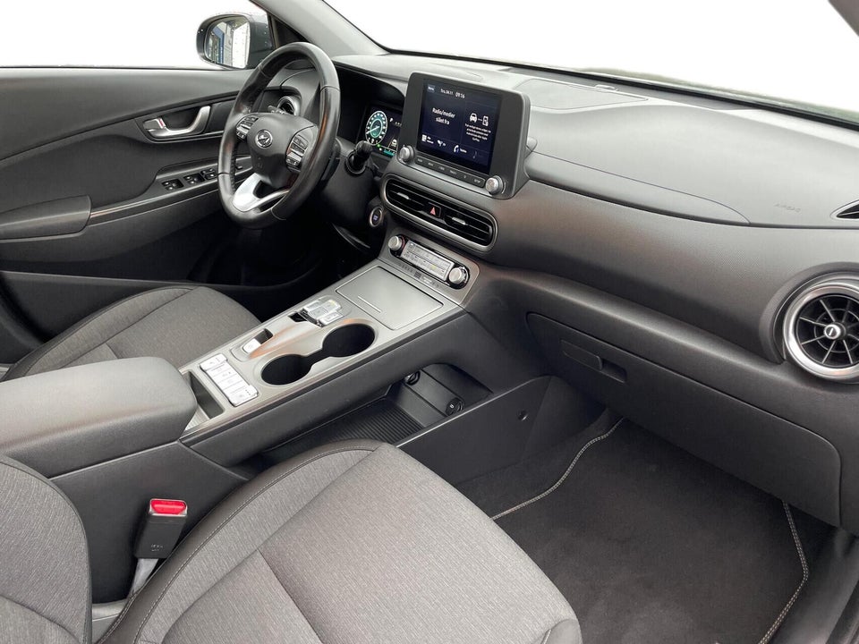Hyundai Kona 39 EV Select 5d