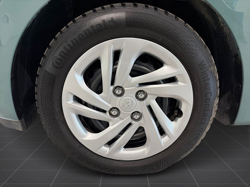 Hyundai i10 1,0 MPi Essential AMT 5d