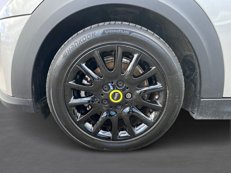 MINI Cooper SE Edition Premium Plus 3d