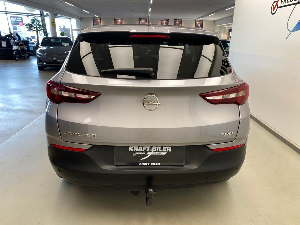 Opel Grandland X 1,2 T 130 Impress 5d
