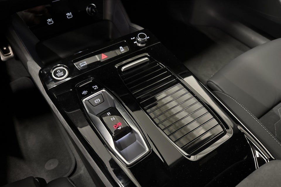 Audi A6 e-tron S-line plus performance Avant 5d