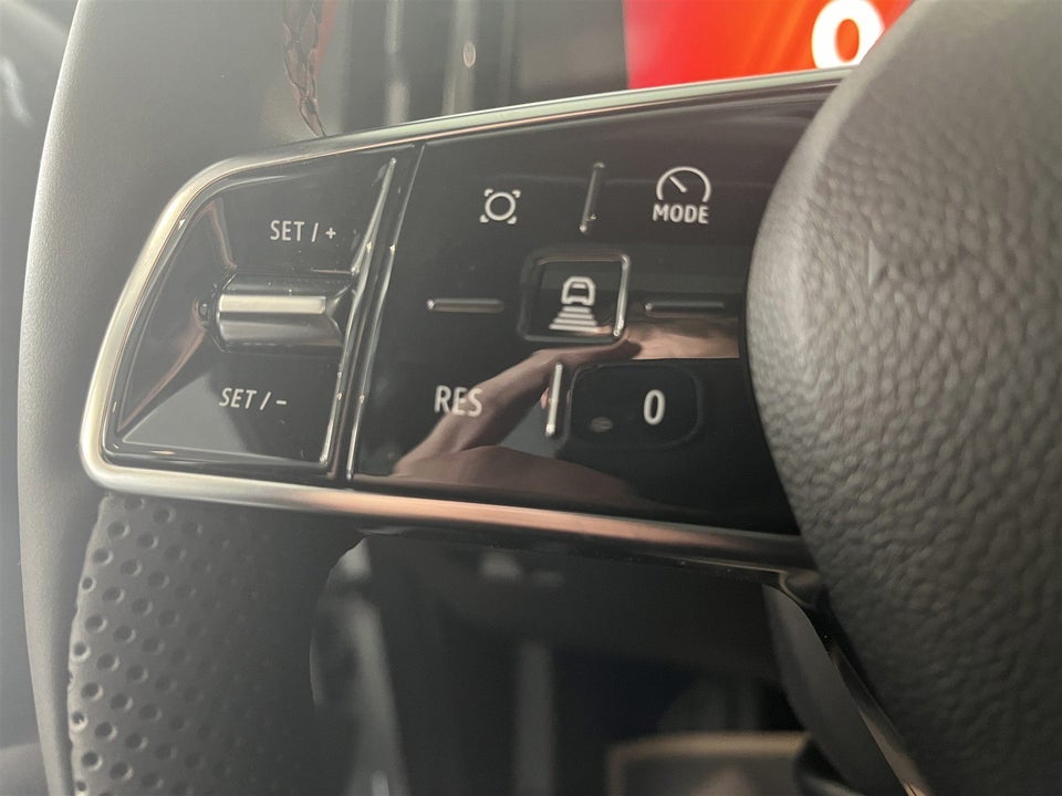 Renault Scenic E-Tech 60 Techno Van 5d