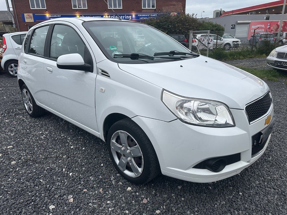 Chevrolet Aveo 1,2 LS 5d