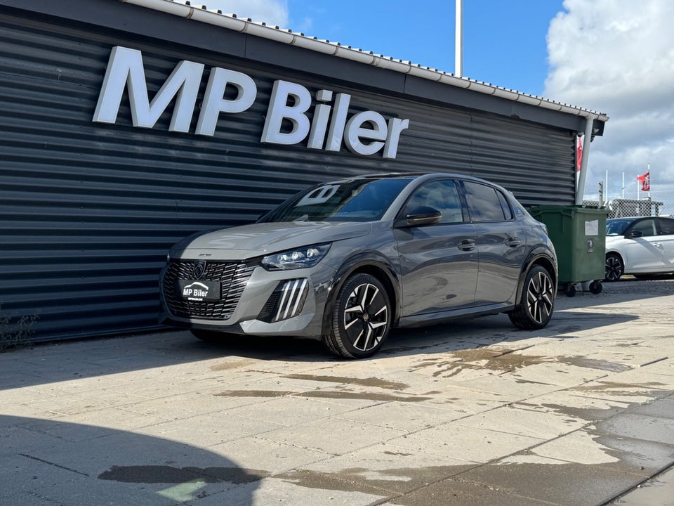 Peugeot e-208 54 GT Sky 5d