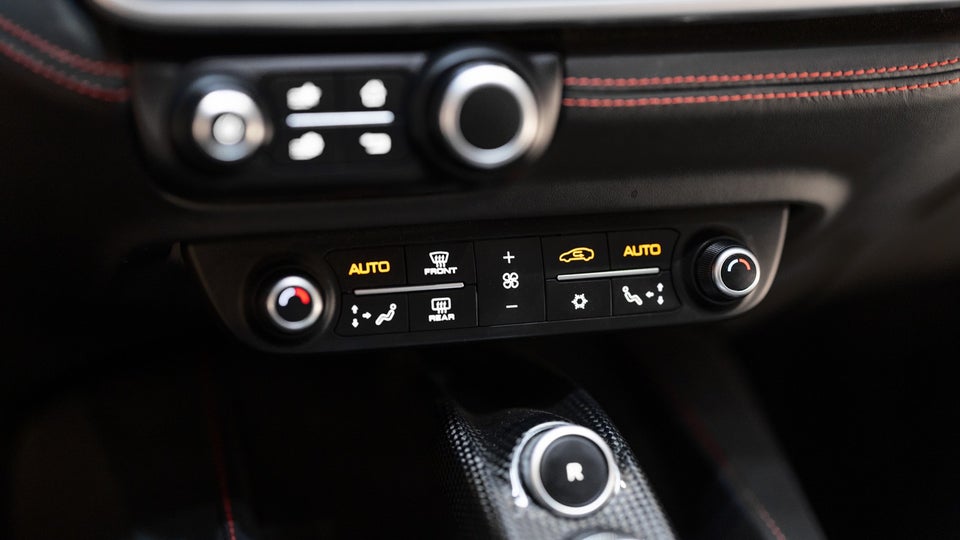 Ferrari Portofino 3,9 DCT 2d