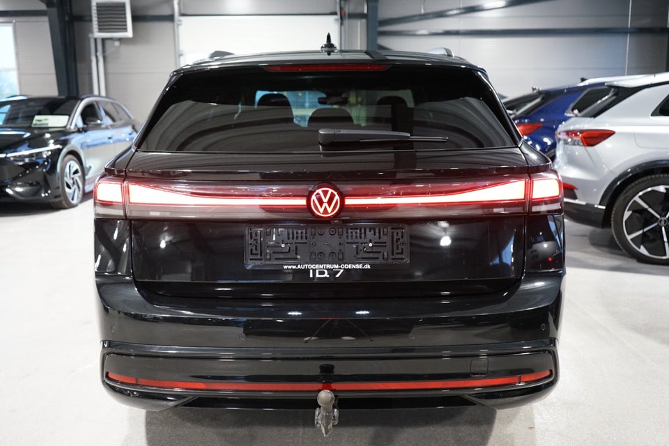 VW ID.7 77 Style Tourer 5d
