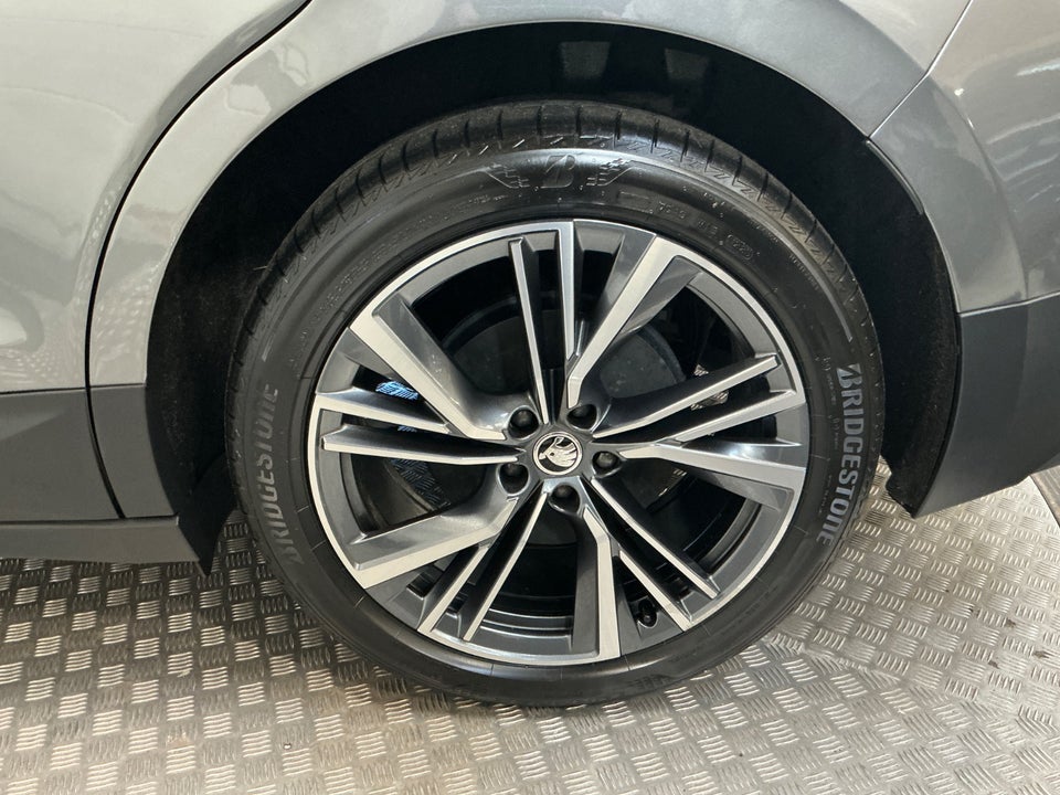 Skoda Enyaq 80 iV Plus ecoSuite 5d