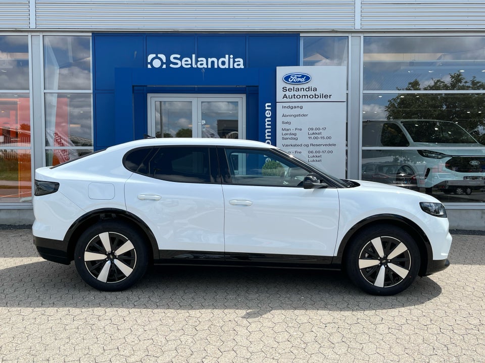 Ford Capri 77 Select Extended Range 5d